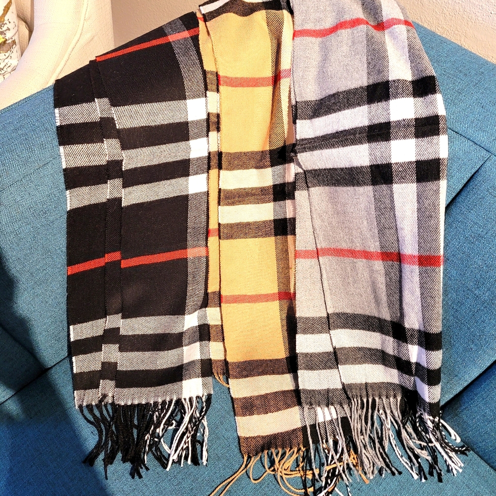 Stylish scarfs
